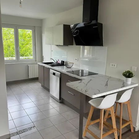 Appartement Charmant * アブランシュ